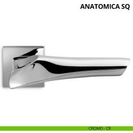 Maniglia per porta interna Anatomica SQ Ento rosetta quadrata 2