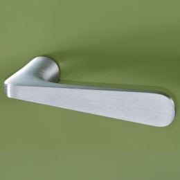 Maniglia per porta Pepe Nuda Verum Italy senza rosetta 2