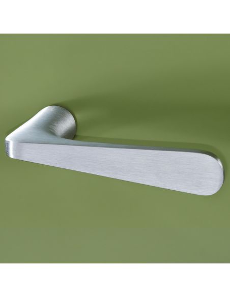 Maniglia per porta Pepe Nuda Verum Italy senza rosetta