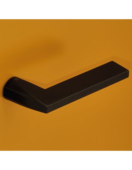 Maniglia per porta Atlanta Nuda Verum Italy senza rosetta