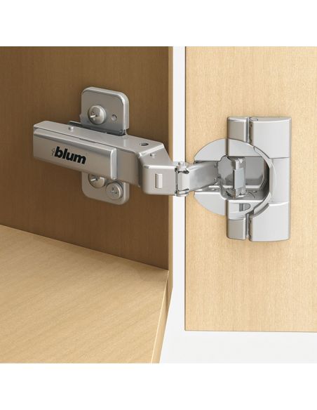 Cerniera Blum 79B9556 Clip Top Blumotion per mobili ad angolo +30 gradi II battuta a sormonto ammortizzata apertura 95 gradi