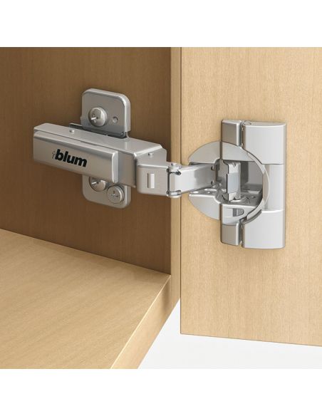 Cerniera Blum 79B9555 Clip Top Blumotion per mobili ad angolo +20 gradi II battuta a sormonto ammortizzata apertura 95 gradi