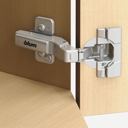 Cerniera Blum 79B9658 Clip Top Blumotion per mobili ad angolo +45 gradi I mezza battuta a sormonto ammortizzata 95 gradi