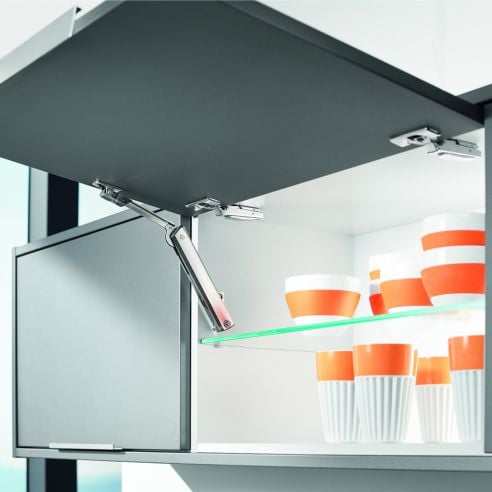 Sistema per anta a ribalta Blum Aventos HK-XS