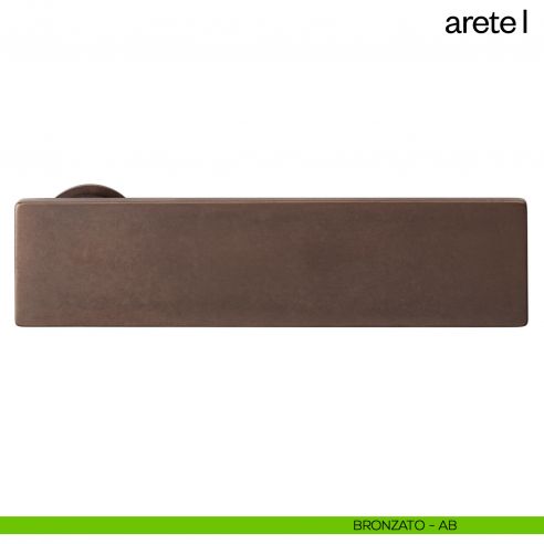 Maniglia per porta Arete L dnd Handles con rosetta minimale BRONZATO