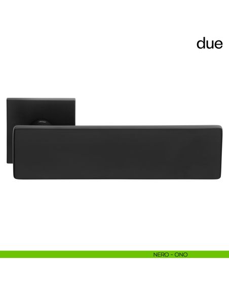 Due dnd handles con rosetta quadrata nero