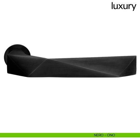 Maniglia per porta Luxury dnd handles con rosetta minimale Unico nero