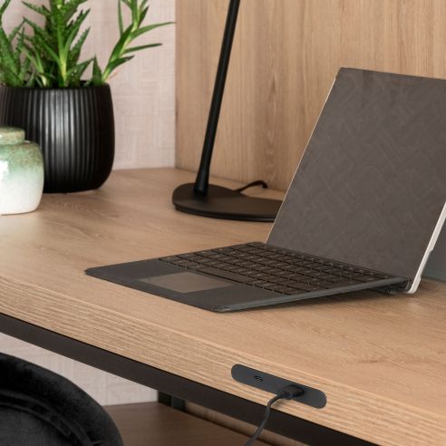 Emuca Connettore USB A e C per la ricarica di Lynx, 81x12 mm, per montaggio a incasso o in superficie, Tecnoplastica, Nero