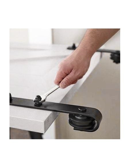 Emuca Sistema Barn per ante scorrevoli in legno sospese, Con chiusura soft, Verniciato nero, Acciaio e Tecnoplastica