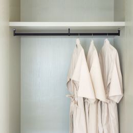 Emuca Lotto di 2 tubi appendiabiti per armadio Silk lunghezza 1,15 m con reggitubi, Alluminio e Tecnoplastica, Verniciato nero 2