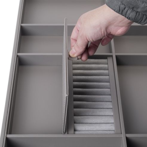 Emuca Kit cassetto organizzatore e telaio regolabile Quartz per armadi, chiusura ammortizzata e estrazione totale, modulo da 70 