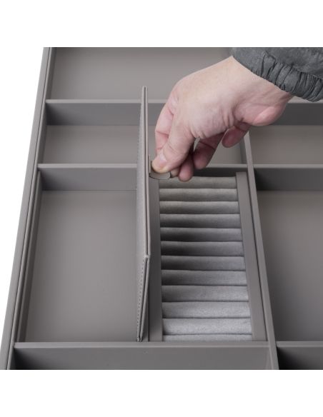 Emuca Kit cassetto organizzatore e telaio regolabile Quartz per armadi, chiusura ammortizzata e estrazione totale, modulo da 70 