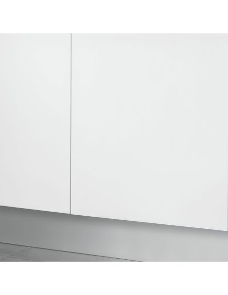 Emuca battiscopa da cucina Plasline con accessori per unione., 2,35 m, Anodizzato satinato, Tecnoplastica