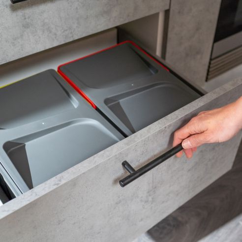 Emuca Lotto di 10 maniglie per mobili Miami, L272mm, interasse 192mm, Acciaio inossidabile, Verniciato nero