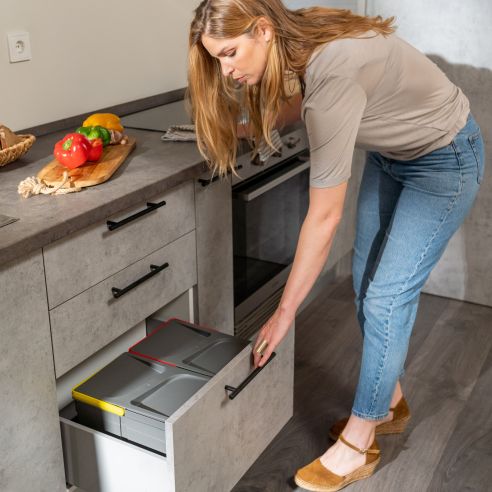 Emuca Lotto di 10 maniglie per mobili Miami, L272mm, interasse 192mm, Acciaio inossidabile, Verniciato nero