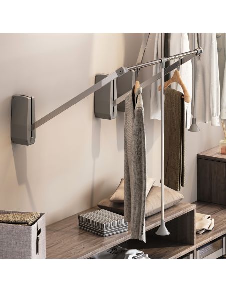 Emuca Appendiabiti da parete Hang, larghezza regolabile 600-830 mm, Acciaio e Tecnoplastica, Cromato lucido