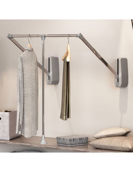 Emuca Appendiabiti da parete Hang, larghezza regolabile 600-830 mm, Acciaio e Tecnoplastica, Cromato lucido