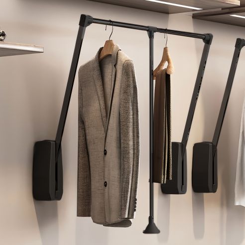 Emuca Appendiabiti da parete Hang, larghezza regolabile 600-830 mm, Acciaio e Tecnoplastica, Verniciato nero