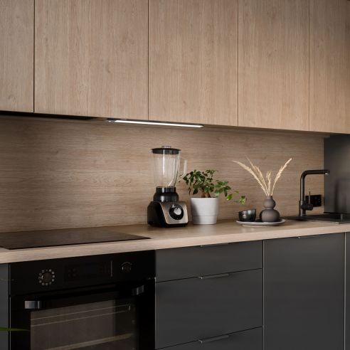 Emuca Lampada LED ricaricabile con USB Kaus Black con sensore di movimento, L400mm, Tecnoplastica e Alluminio, Verniciato nero
