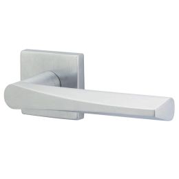 Maniglia per porta Golf J15 Reguitti