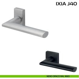 Maniglia per porta IXIA J40 Reguitti con rosetta rettangolare 2