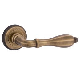 Maniglia per porta Epoca 800 Reguitti