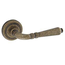 Maniglia per porta Ginevra 040 Reguitti con rosetta ad avvitare