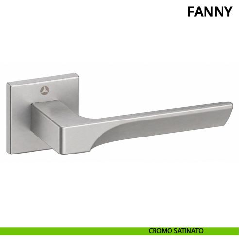 Maniglia per porta Fanny Ghidini con rosetta quadrata satinato