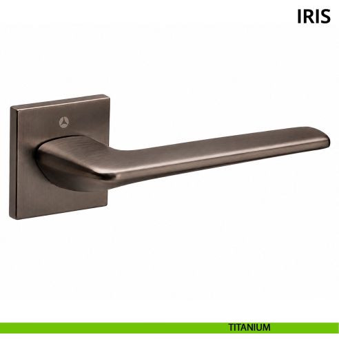 Maniglia per porta Iris Ghidini con rosetta quadrata titanium