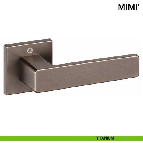 Maniglia per porta Mimi Ghidini con rosetta quadrata titanium