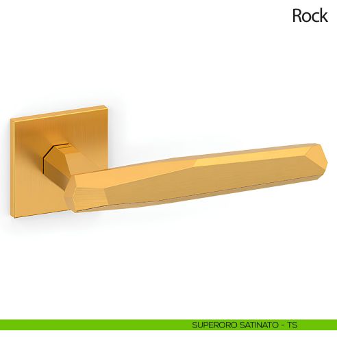 Maniglia per porta Rock Olivari con rosetta quadrata bassa oro satinato