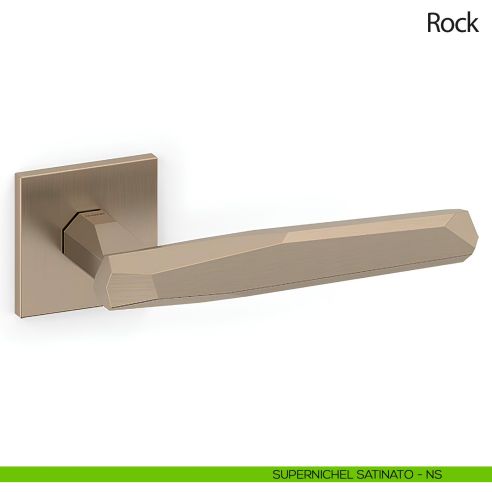 Maniglia per porta Rock Olivari con rosetta quadrata bassa nichel satinato