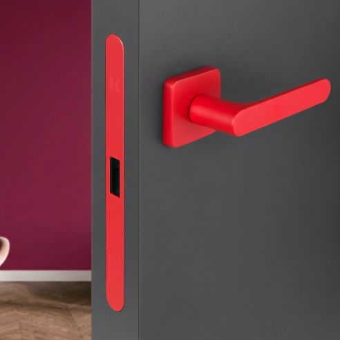 Kombo Box Colombo Design con maniglia OneQ e Serratura SpinOff Krona Koblenz strawberry red