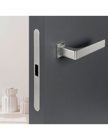 Kombo Box Colombo Design con maniglia Robocinque S minimale e Serratura SpinOff Krona Koblenz cromat