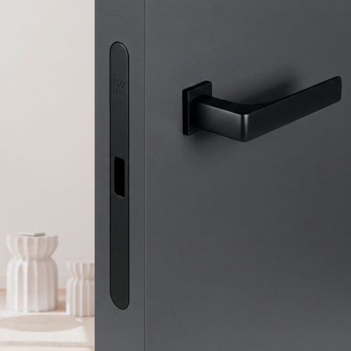 Kombo Box Colombo Design con maniglia Robocinque S minimale e Serratura SpinOff Krona Koblenz neromat