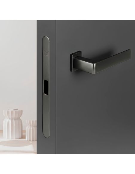 Kombo Box Colombo Design con maniglia Robocinque S minimale e Serratura SpinOff Krona Koblenz grafite mat