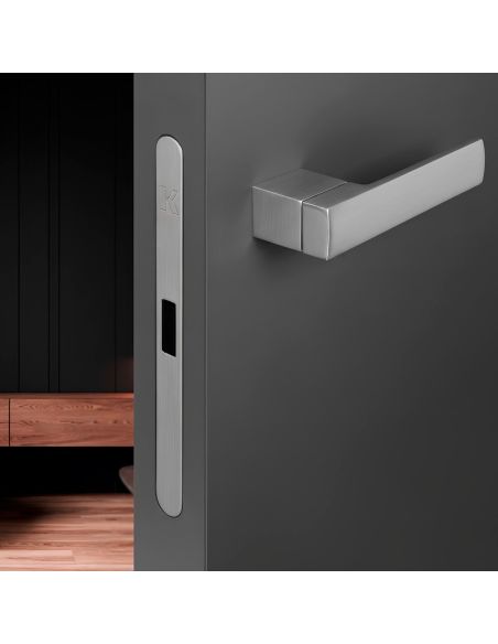 Kombo Box Colombo Design con maniglia 963 e Serratura SpinOff Krona Koblenz cromat