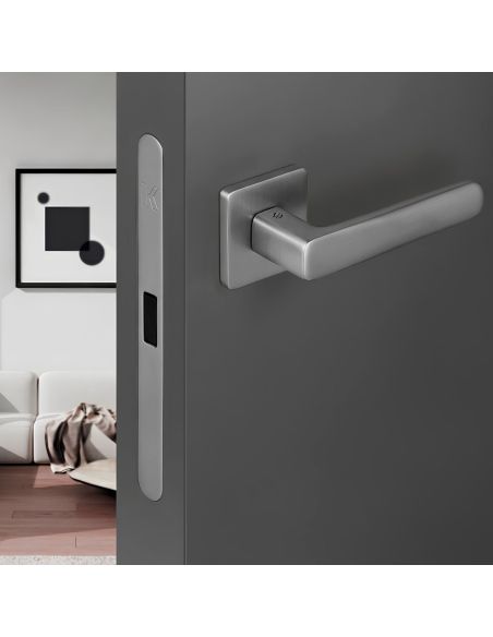 Kombo Box Colombo Design con maniglia Robot6 S e Serratura SpinOff Krona Koblenz silvermat