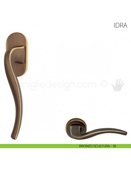 Maniglia per finestra martellina DK Idra Mandelli bronzo scultura