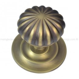 Pomolo fisso ottone bronzato graffiato Margherita Nestori