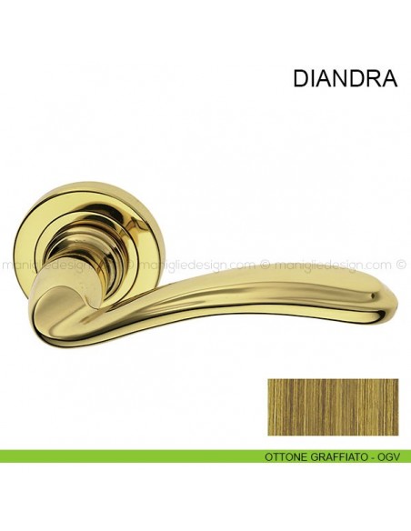 Maniglia per porta Diandra Pasini ottone graffiato