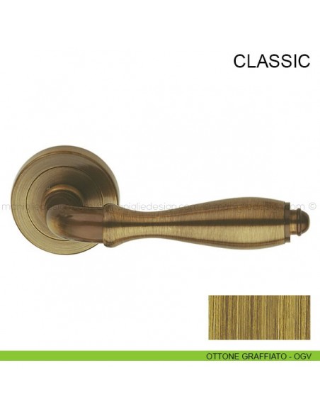 Maniglia per porta Classic Pasini ottone graffiato