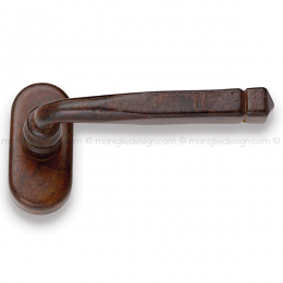 Maniglia  in ferro per finestra martellina dk Metal Style 19016