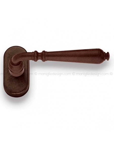 Maniglia in ferro per finestra martellina dk Metal Style 19095