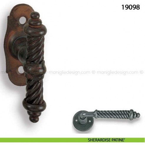 Maniglia in ferro per finestra martellina Metal Style 19098 sherardise patinè
