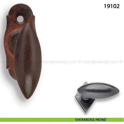 Maniglia in ferro per finestra martellina Metal Style 19102 sherardise patinè