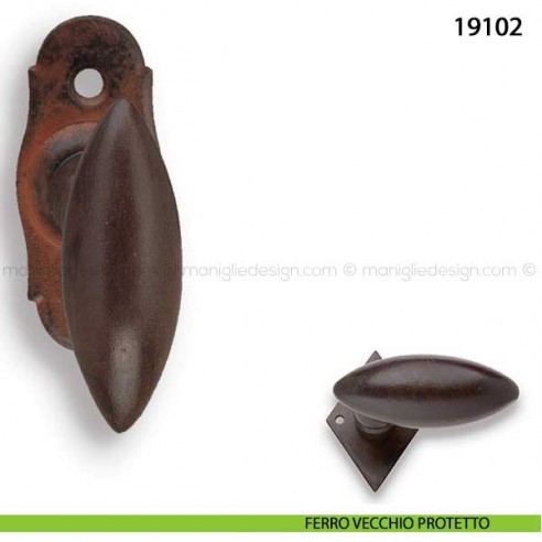 Maniglia in ferro per finestra martellina Metal Style 19102 ferro vecchio protetto
