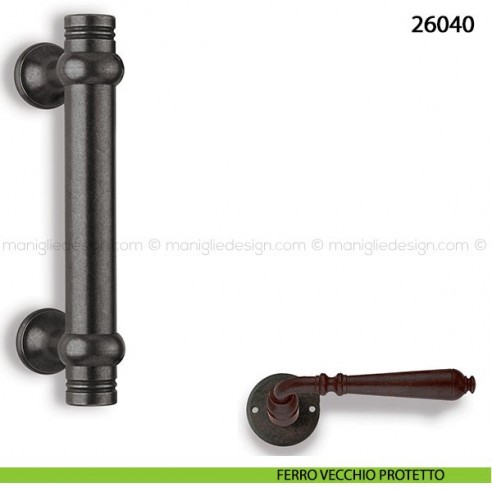 Maniglione in ferro per porta Metal Style 26040 interasse 150 mm ferro vecchio protetto