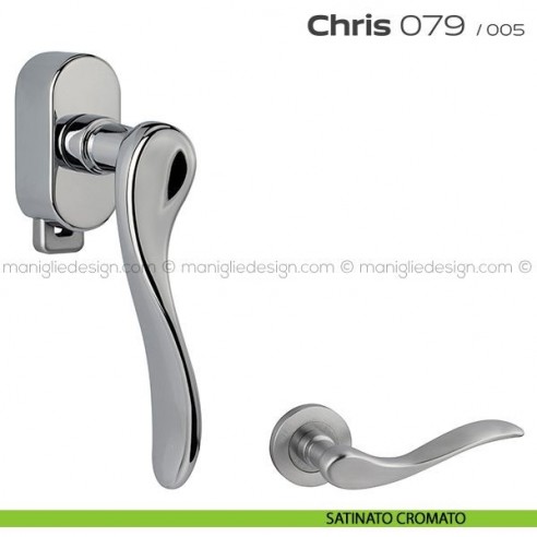 Maniglia per finestra DK con pulsante su placca 079 Chris Reguitti satinato cromato