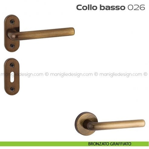 Maniglia per porta 26 Collo Basso Reguitti con rosetta ovale bronzato graffiato